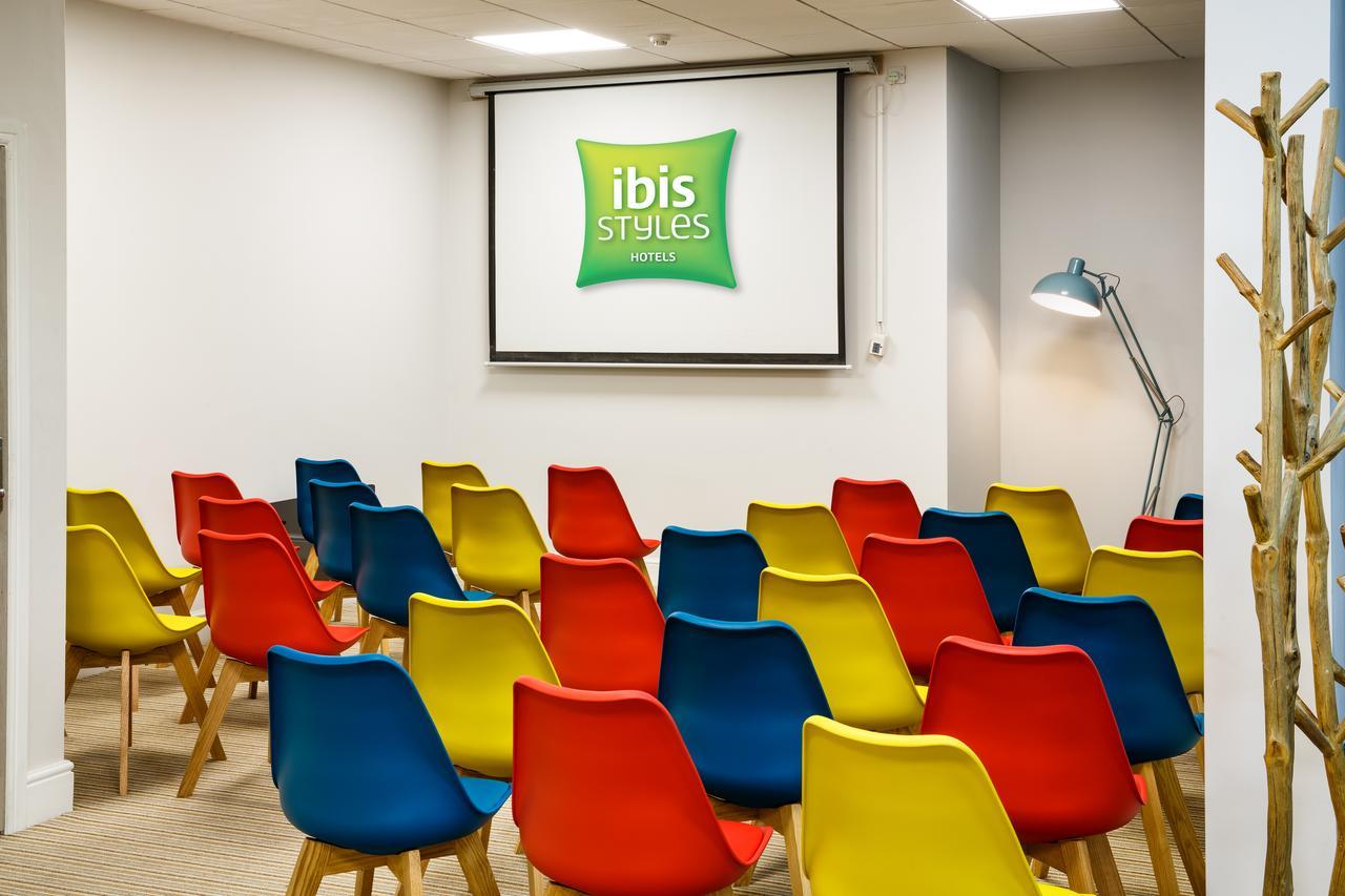 Ibis Styles Birmingham Oldbury Hotel 3*